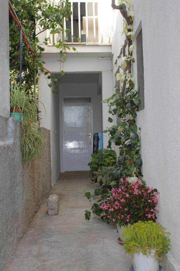 Seaside Secluded Apartments Cove Smokvina, Hvar - 4036 Bogomolje Eksteriør billede